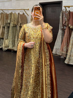 Load image into Gallery viewer, Haris Shakeel gold |HS-gol-289