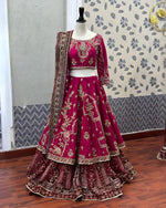 Load image into Gallery viewer, Mohsin Naveed Ranjha - Zama’IR Raw Silk | MNR-zam-503
