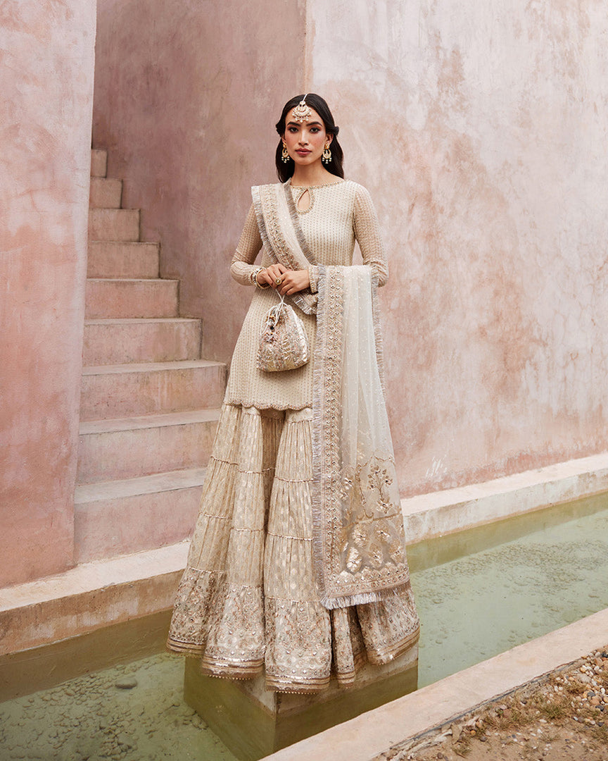 FAIZA SAQLAIN – Classic nikkah | FS-Cn-230