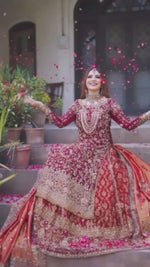 Load and play video in Gallery viewer, Zeeshan Danish – Red Classic Farshi | ZD-Rcf-059